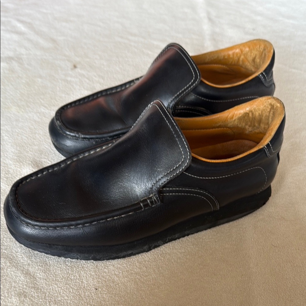 Hermes Black Leather Loafers Moccasin Style size 39